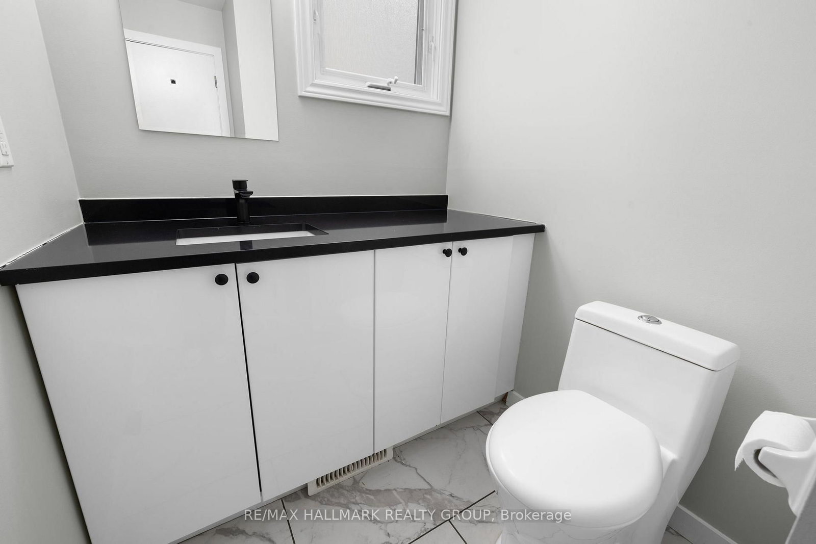 84 Chesterton Drive • Ottawa, ON photo 16