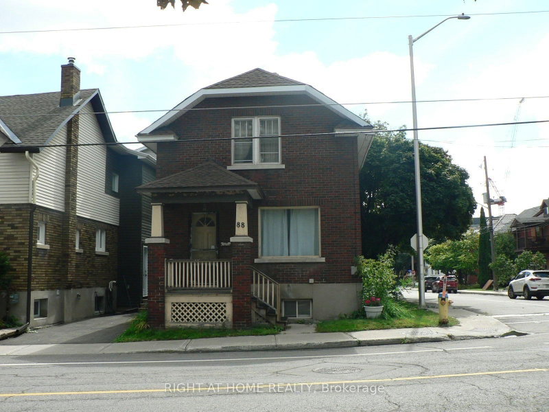 88 Lees Avenue