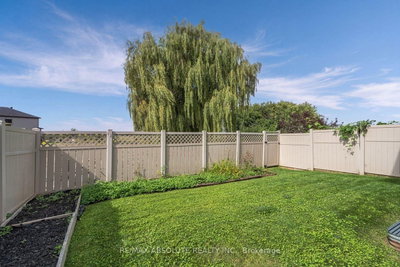 1070 Northgraves Crescent • Ottawa, ON photo 4