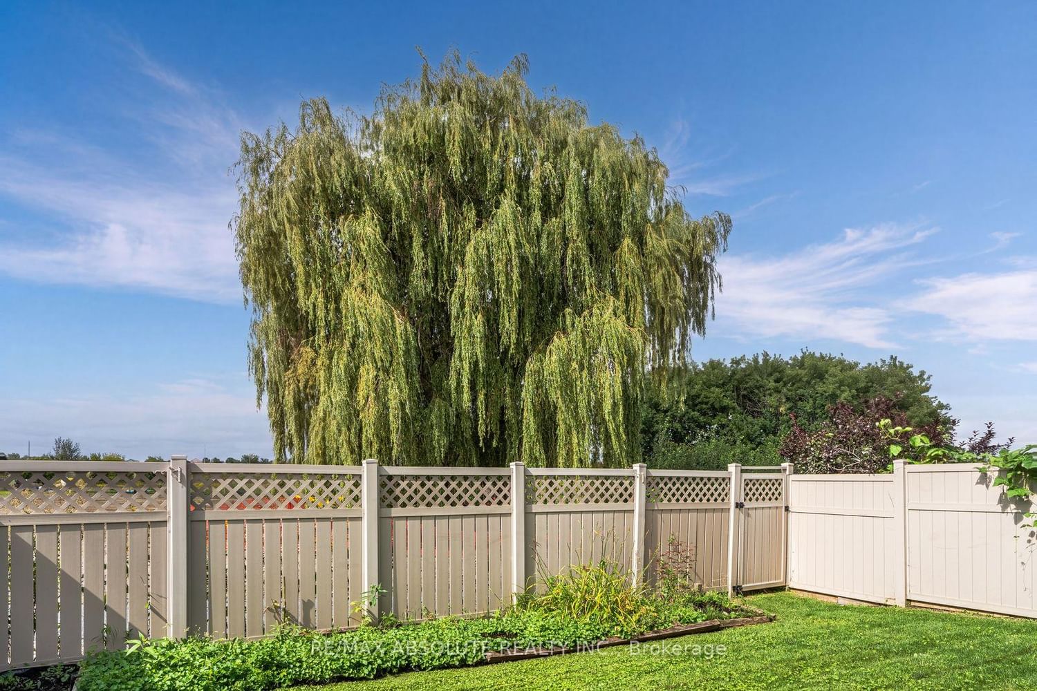 1070 Northgraves Crescent • Ottawa, ON photo 5
