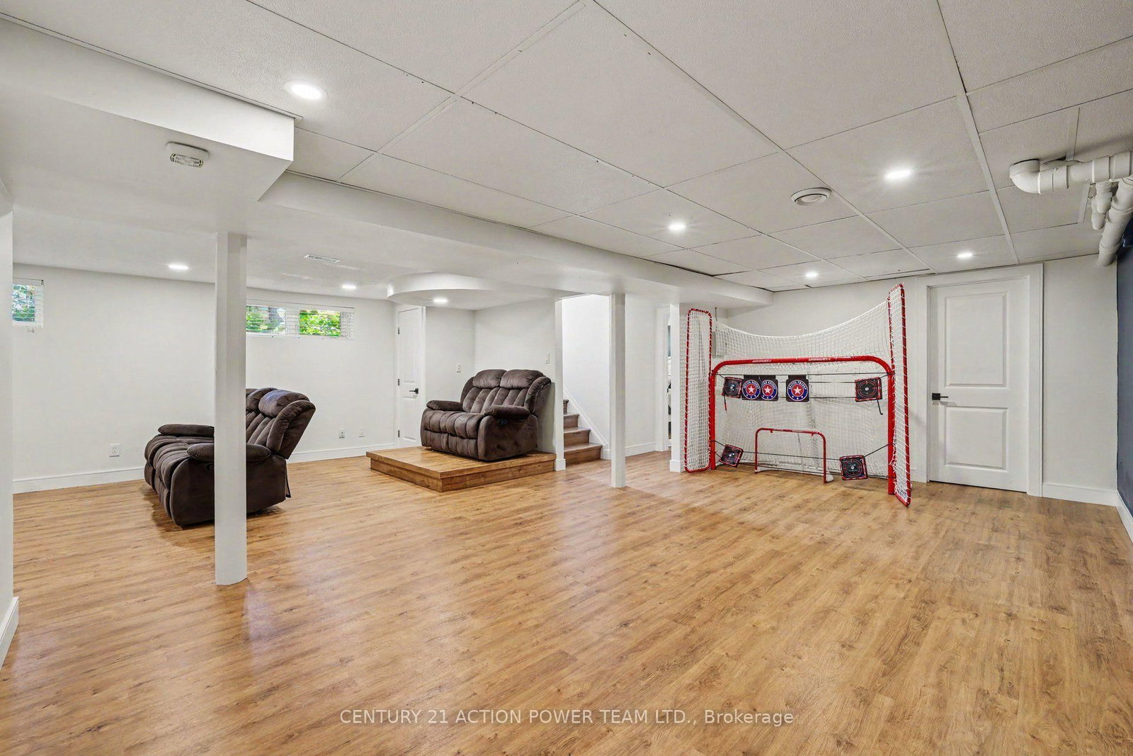 980 Galaxie Avenue • Orleans, ON photo 28