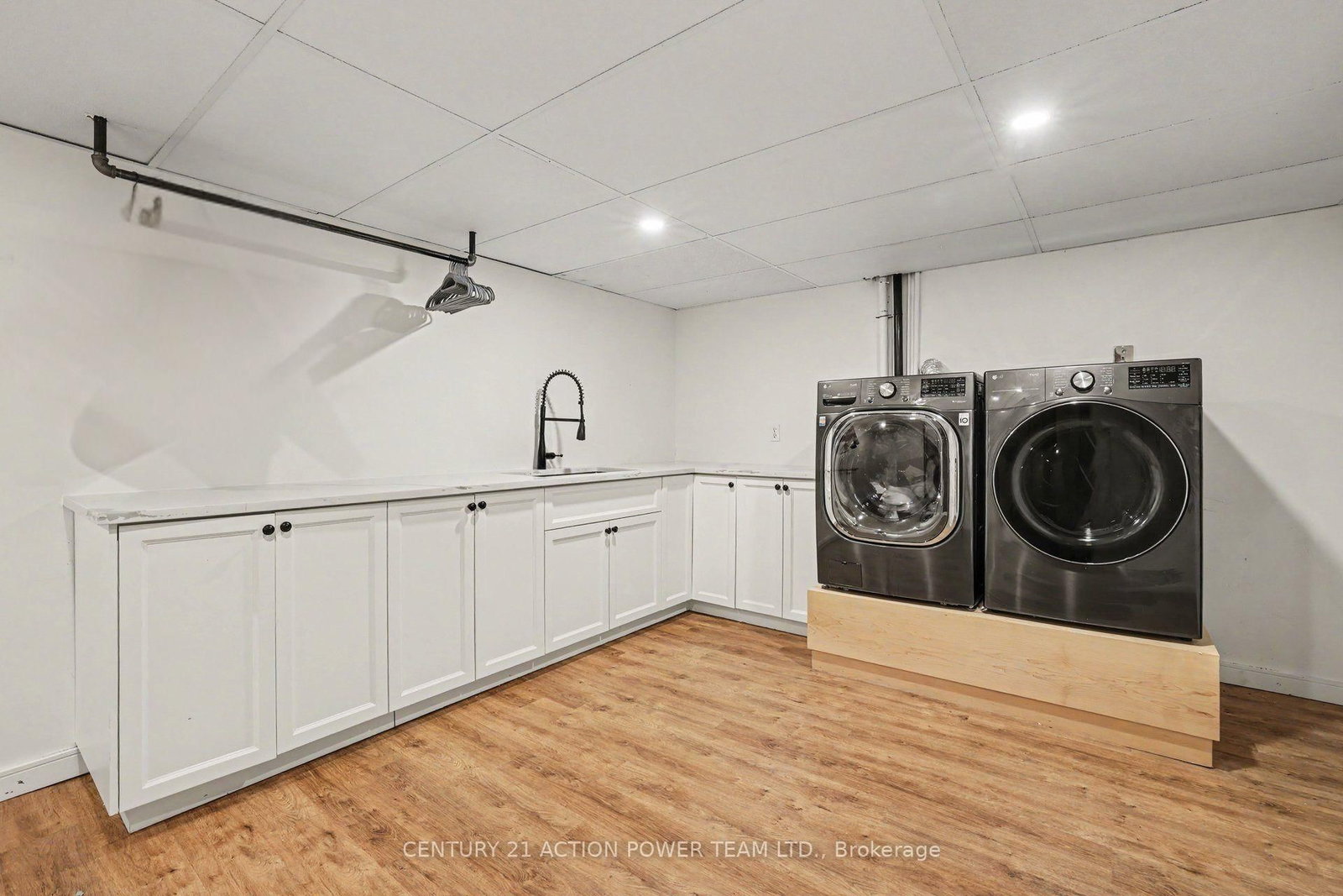980 Galaxie Avenue • Orleans, ON photo 32