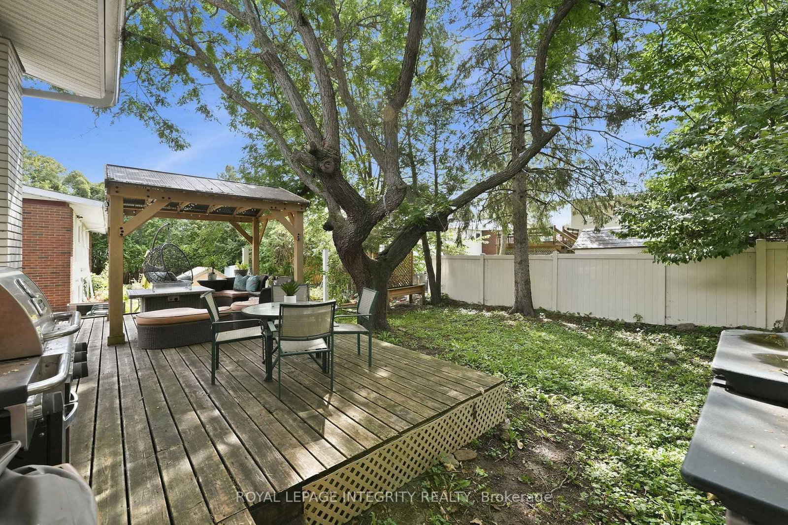 26 Woodmount Crescent • Ottawa, ON photo 35
