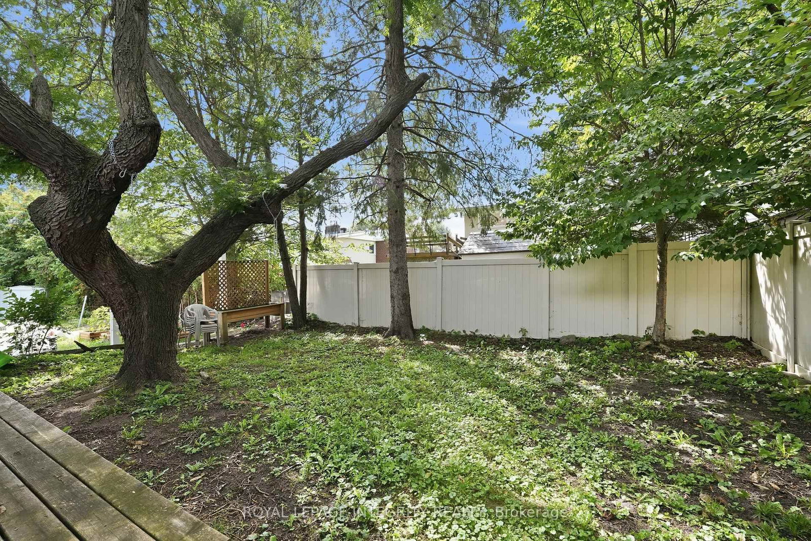 26 Woodmount Crescent • Ottawa, ON photo 36