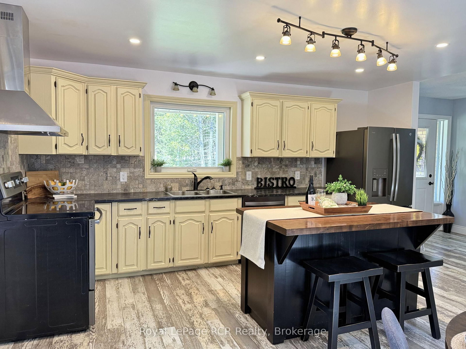 468080 Concession 12B Concession • Grey Highlands, ON photo 10