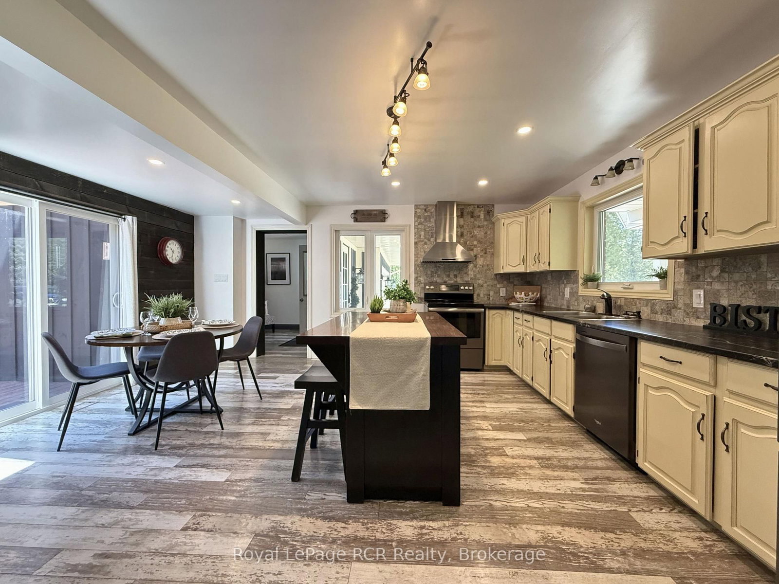 468080 Concession 12B Concession • Grey Highlands, ON photo 12