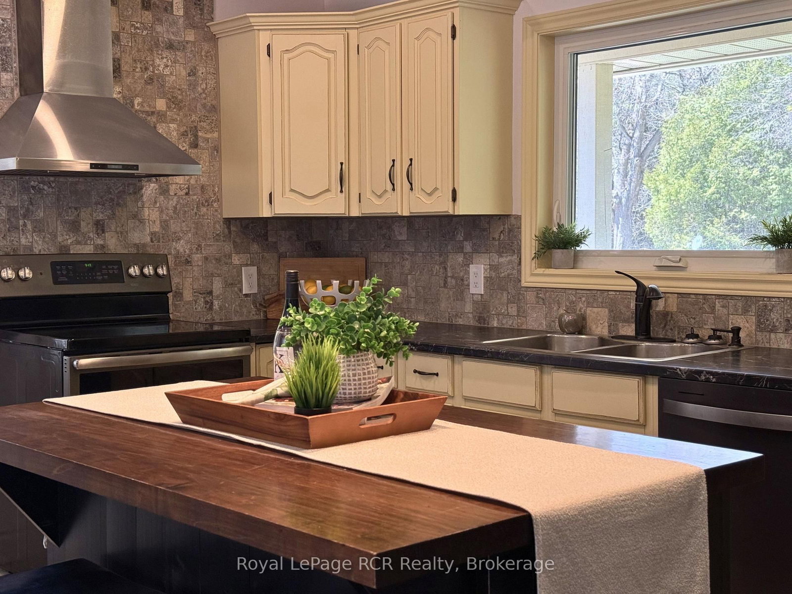 468080 Concession 12B Concession • Grey Highlands, ON photo 14