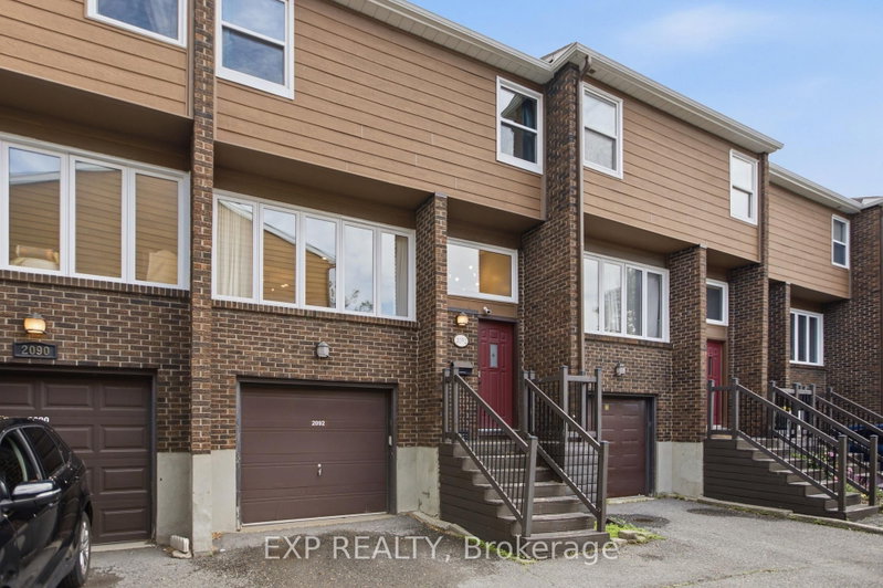 2092 Eric Crescent