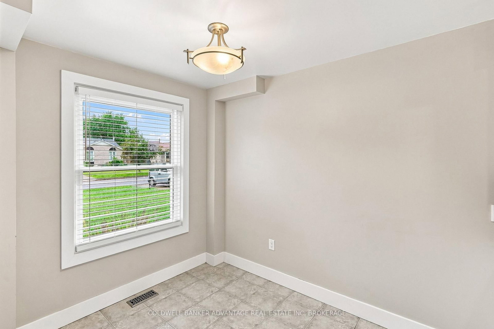 39 Dundee Drive • St. Catharines, ON photo 6