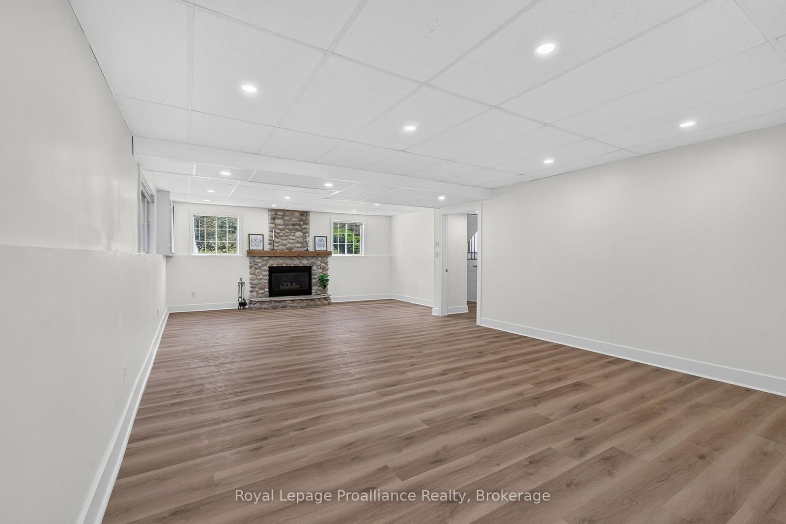 3561 Vienna Crescent • Mcdonalds Corners, ON photo 31
