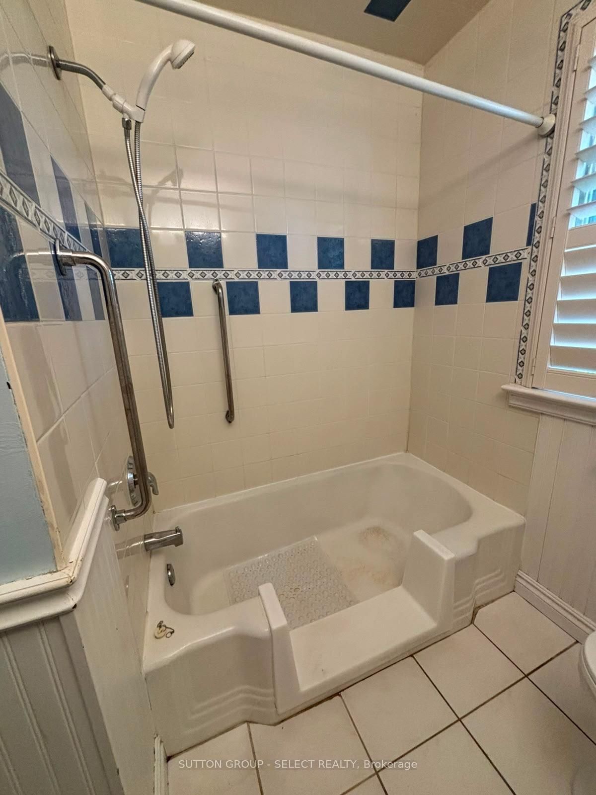 316 Ridgewood Crescent • London South, ON photo 17