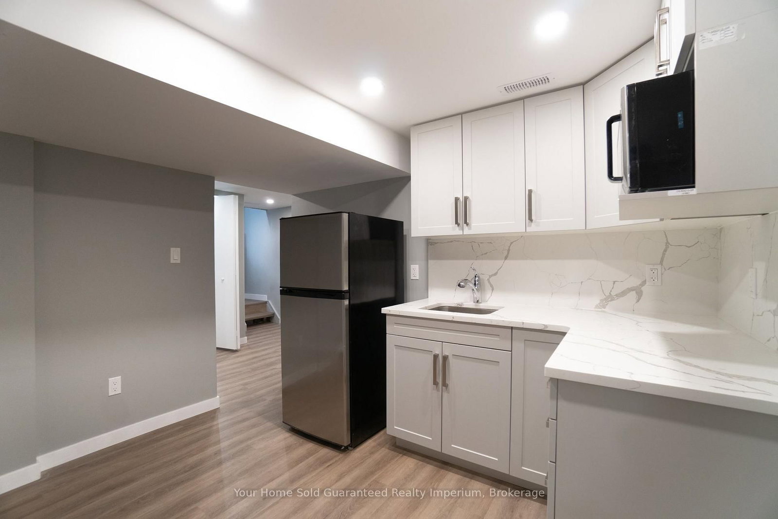 1420 University Avenue W • Windsor, ON photo 21