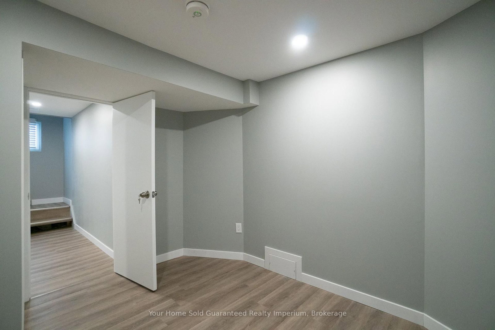 1420 University Avenue W • Windsor, ON photo 25