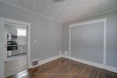 1420 University Avenue W • Windsor, ON photo 8