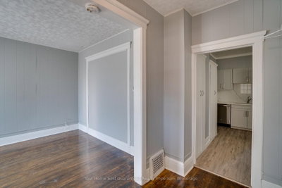 1420 University Avenue W • Windsor, ON photo 9