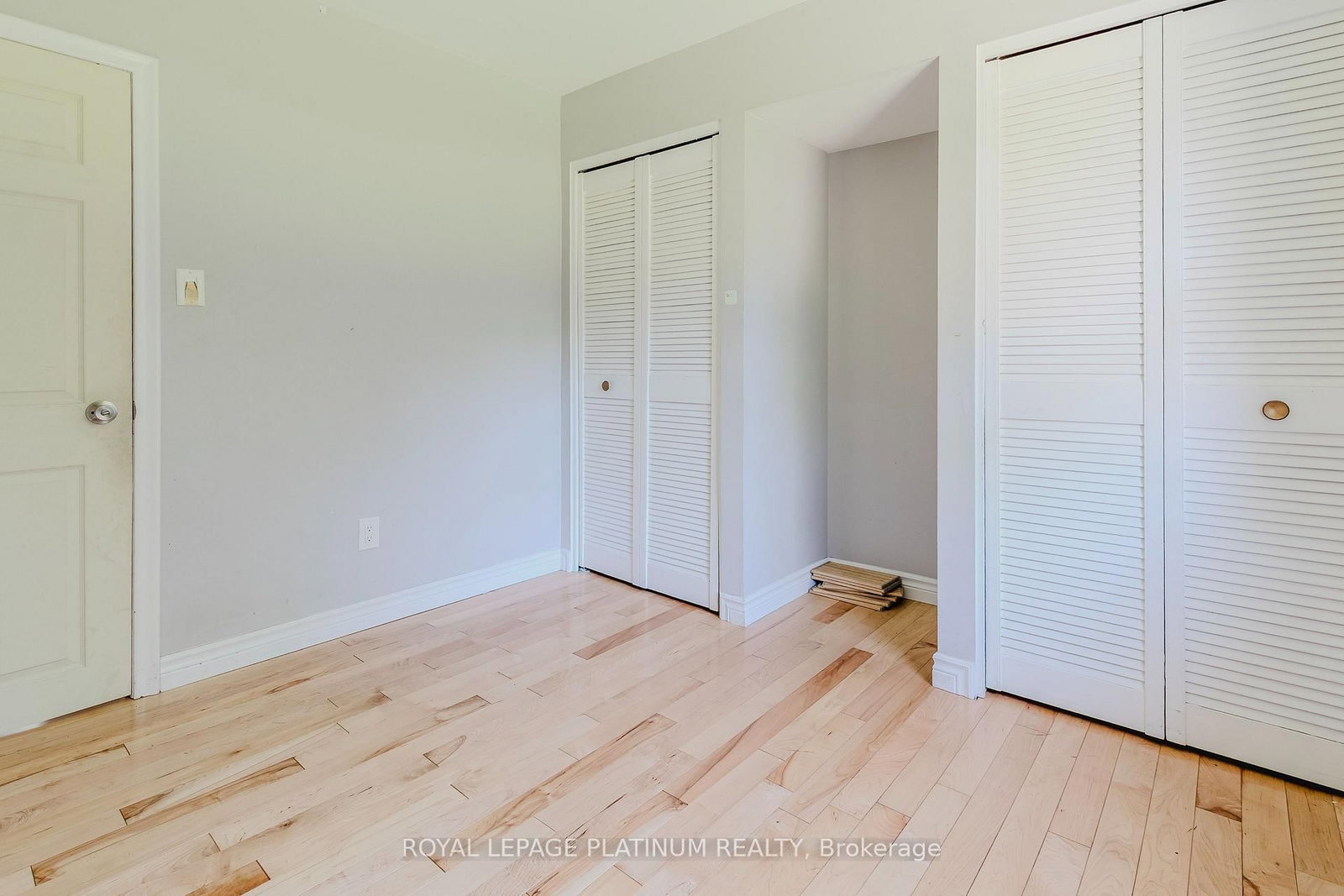 6 Varadi Avenue • Brantford, ON photo 19