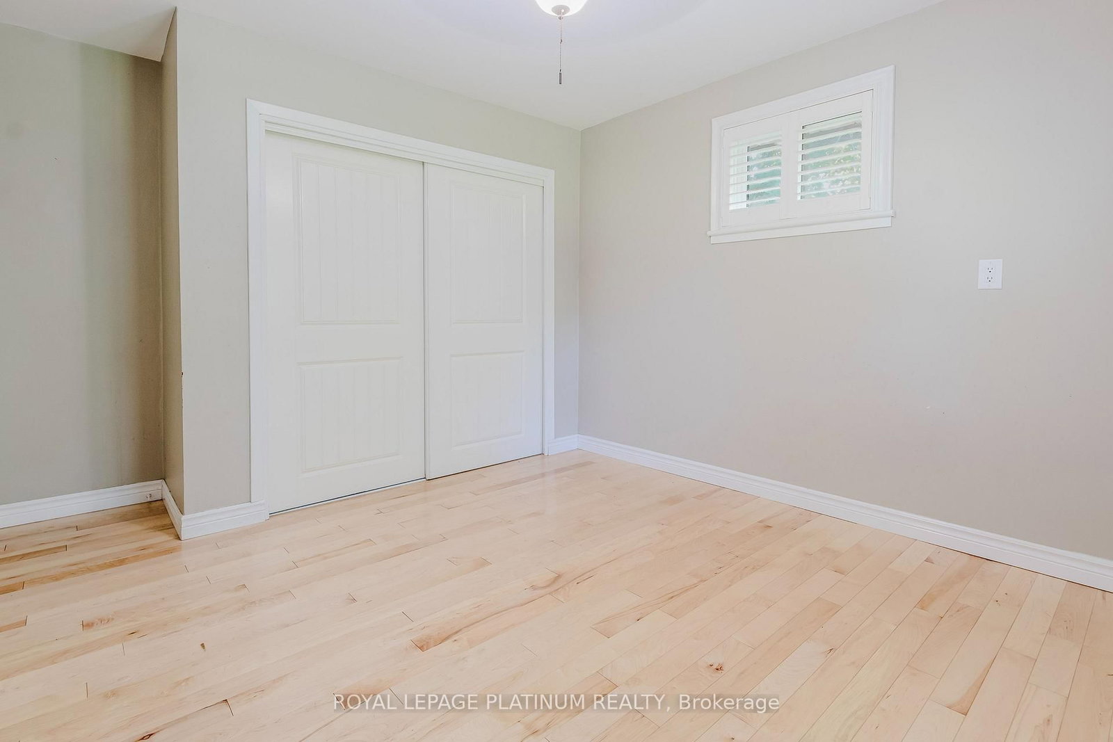 6 Varadi Avenue • Brantford, ON photo 24
