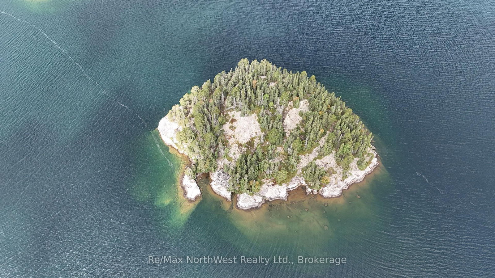 ISLAND EB2114 LINKLATER LAKE Island • Kenora Remote Area, ON photo 1