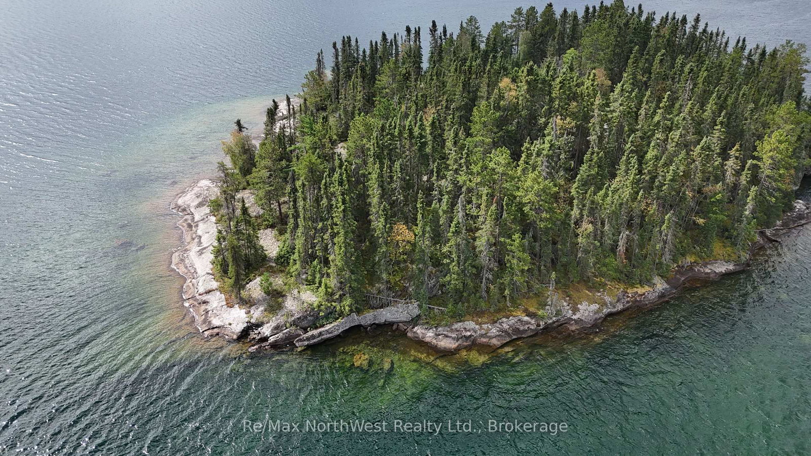 ISLAND EB2114 LINKLATER LAKE Island • Kenora Remote Area, ON photo 13