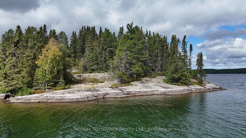 ISLAND EB2114 LINKLATER LAKE Island