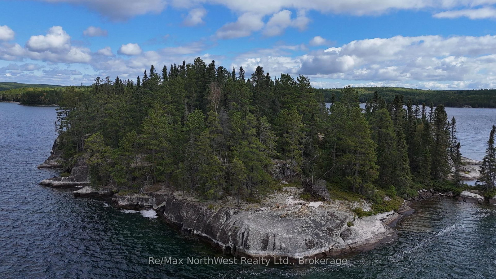 ISLAND EB2114 LINKLATER LAKE Island • Kenora Remote Area, ON photo 4