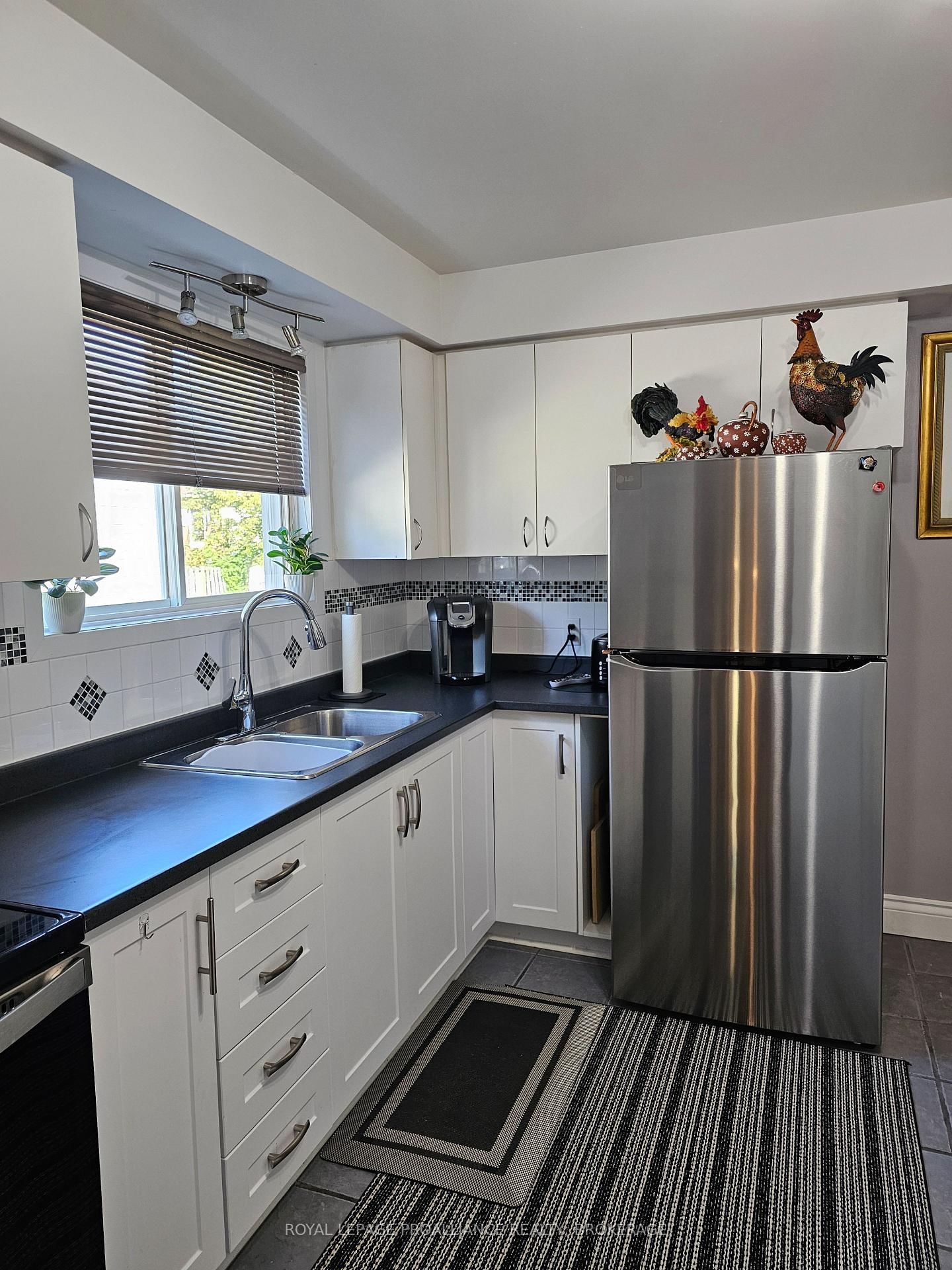 915 Warburton Crescent • Kingston, ON photo 12