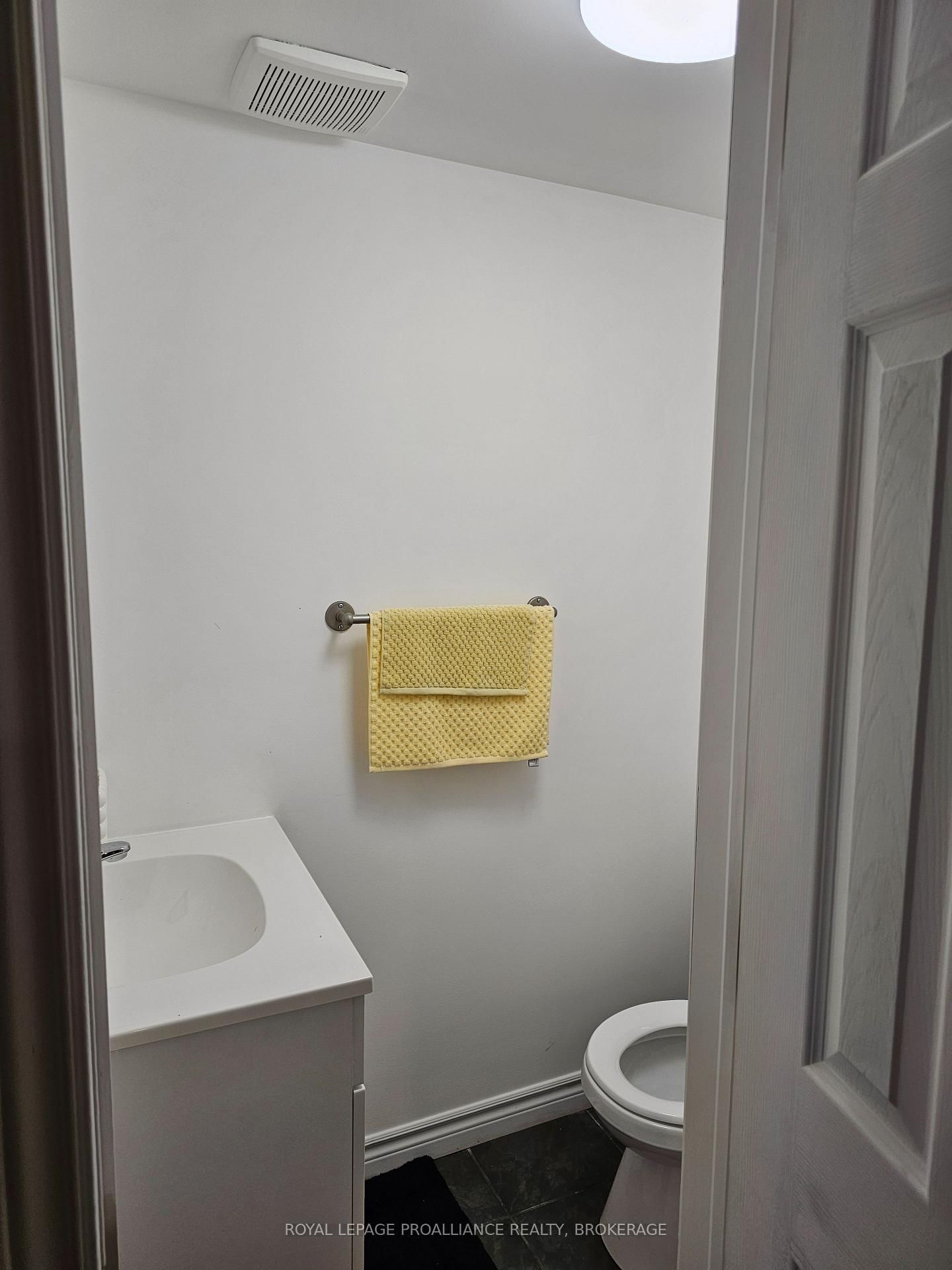 915 Warburton Crescent • Kingston, ON photo 22