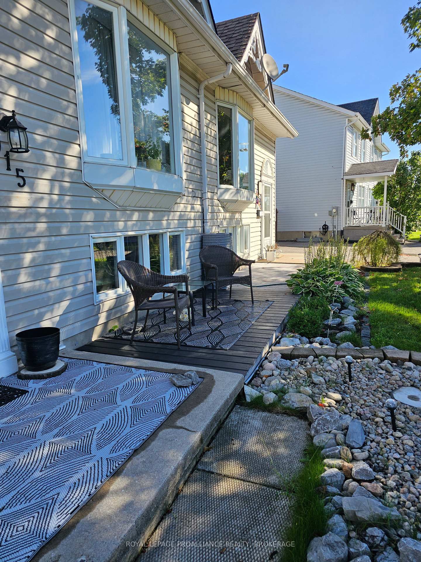915 Warburton Crescent • Kingston, ON photo 4