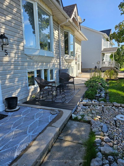 915 Warburton Crescent • Kingston, ON photo 4