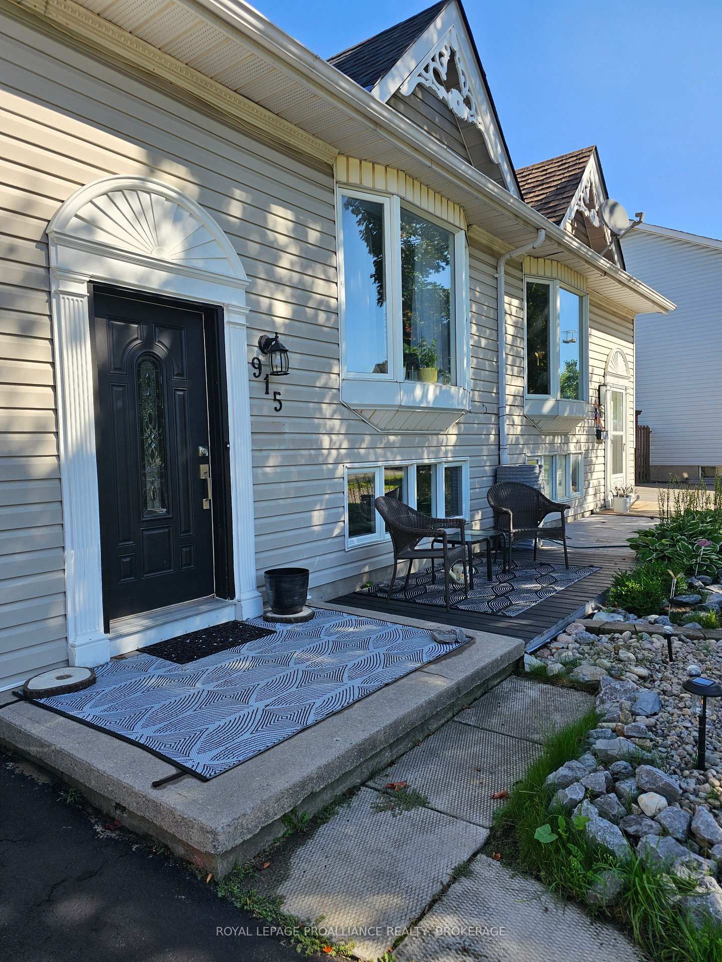 915 Warburton Crescent • Kingston, ON photo 5