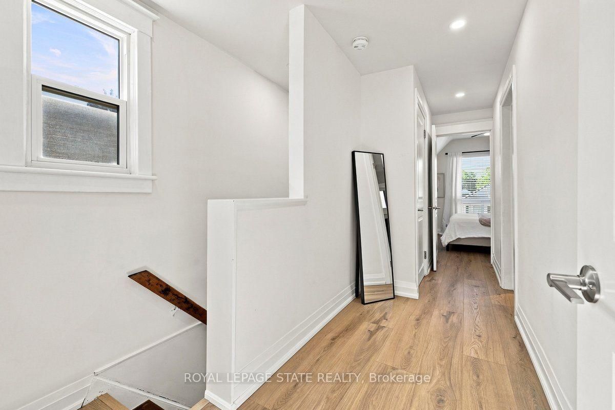 29 Newlands Avenue • Hamilton, ON photo 19