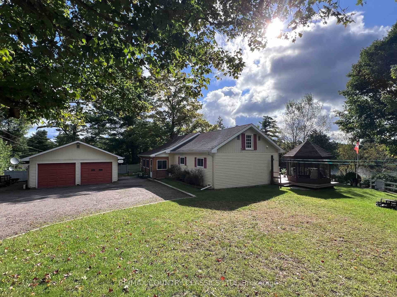 29 Brown Lane • Bancroft, ON photo 50