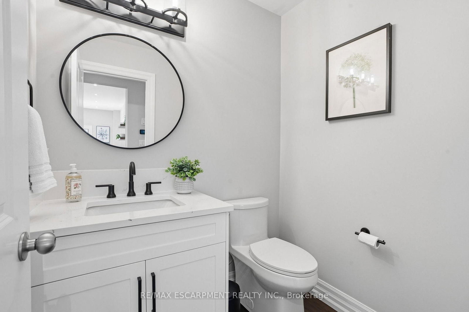 441 STONEHENGE Drive • #40 • Hamilton, ON photo 14