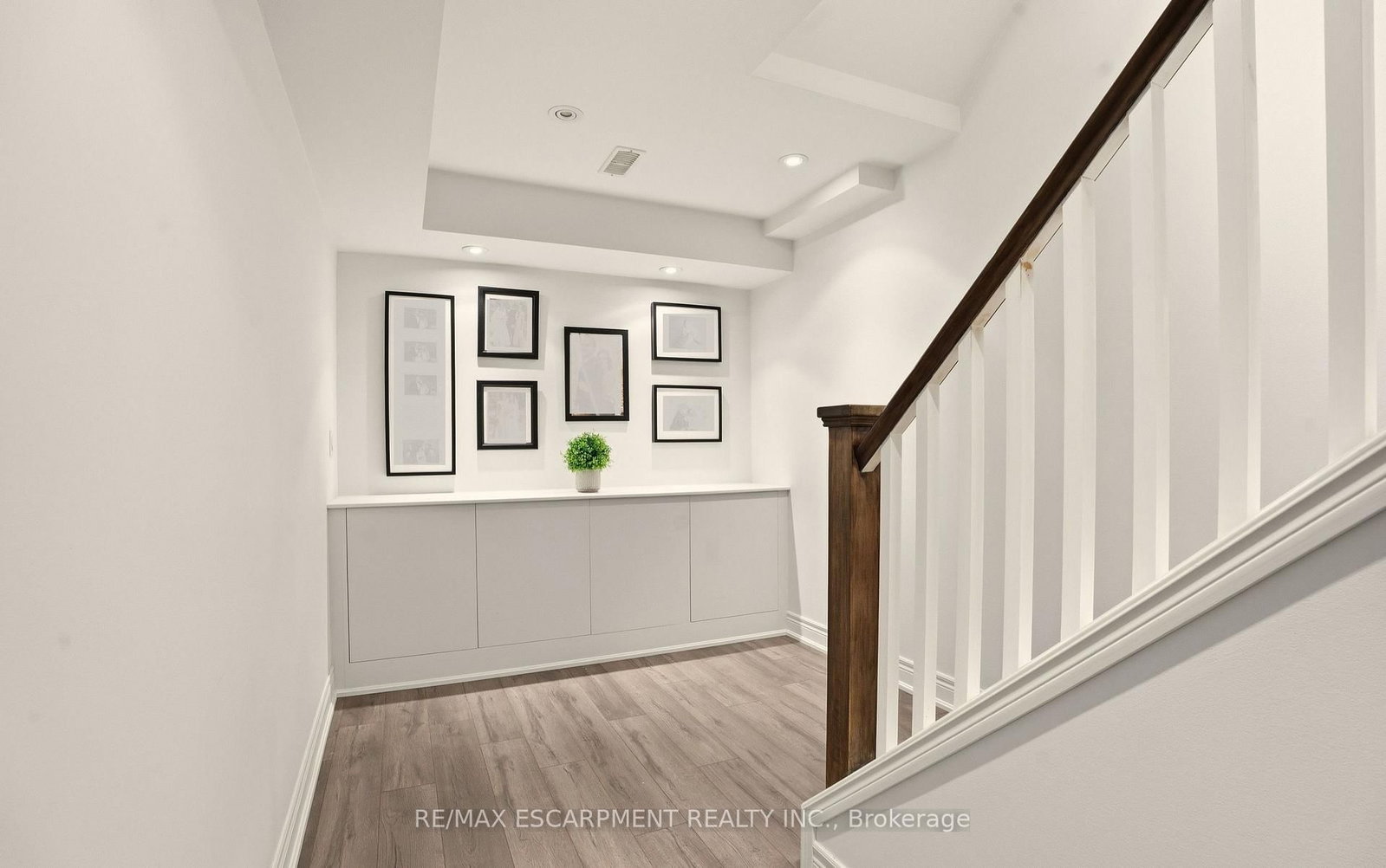 441 STONEHENGE Drive • #40 • Hamilton, ON photo 28