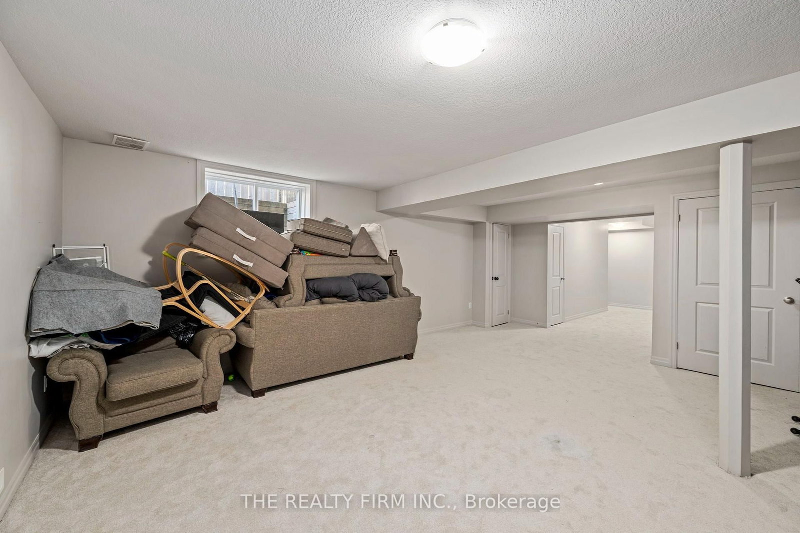 27 Leesboro Trail • Thames Centre, ON photo 24