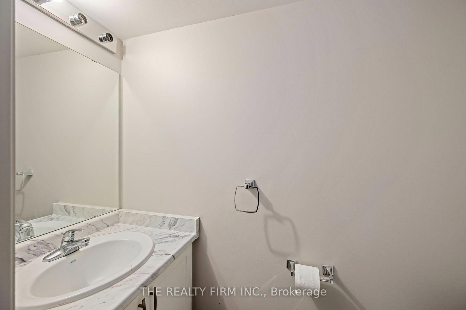 27 Leesboro Trail • Thames Centre, ON photo 26
