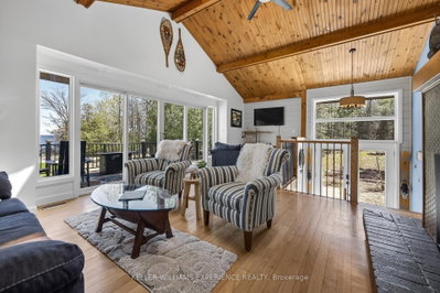 328 Cedar Avenue • Meaford, ON photo 6