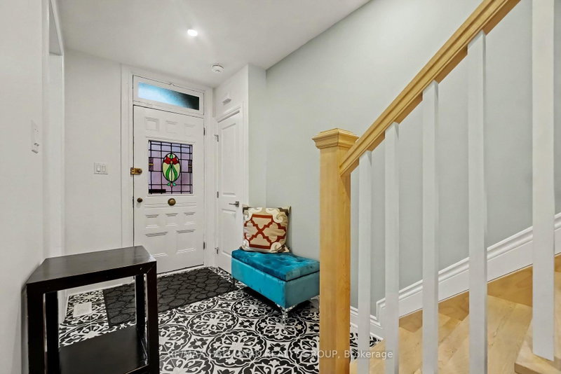 58 Concord Street N
