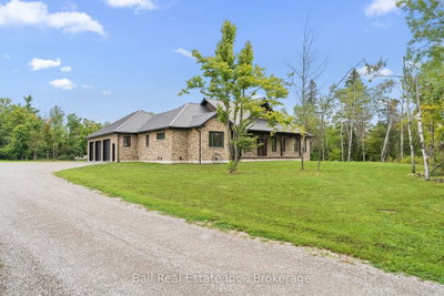 149 Ellwood Crescent • Trent Lakes, ON photo 3