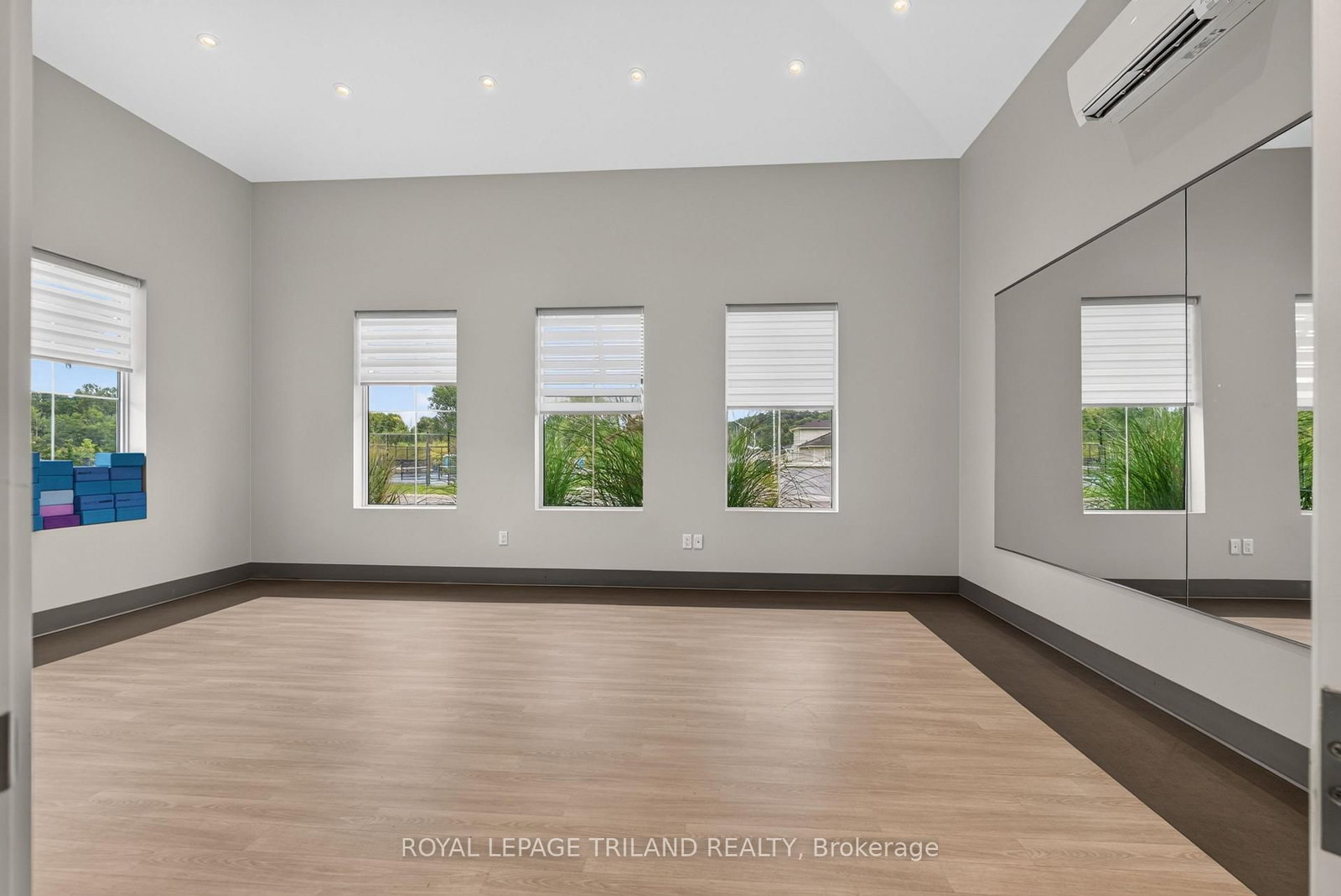 100 The Promenade • #102 • Central Elgin, ON photo 14
