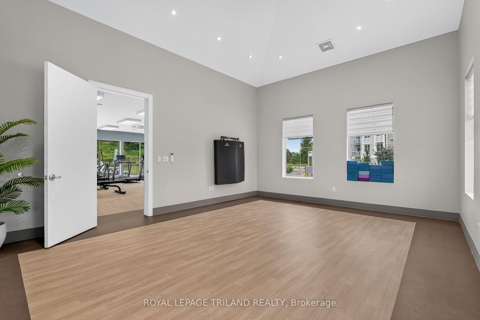 100 The Promenade • #102 • Central Elgin, ON photo 15