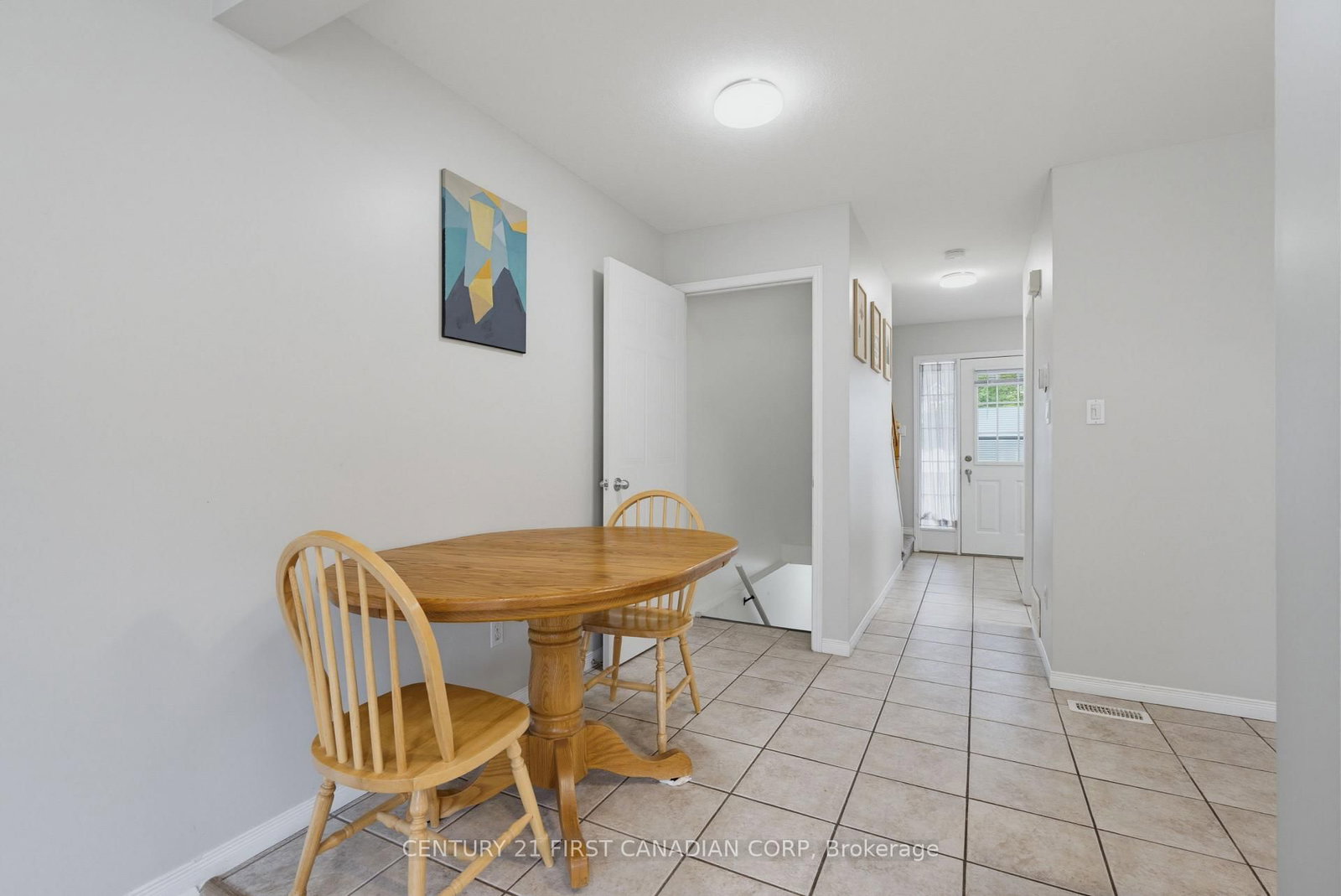 776 Silversmith Street • London North, ON photo 12