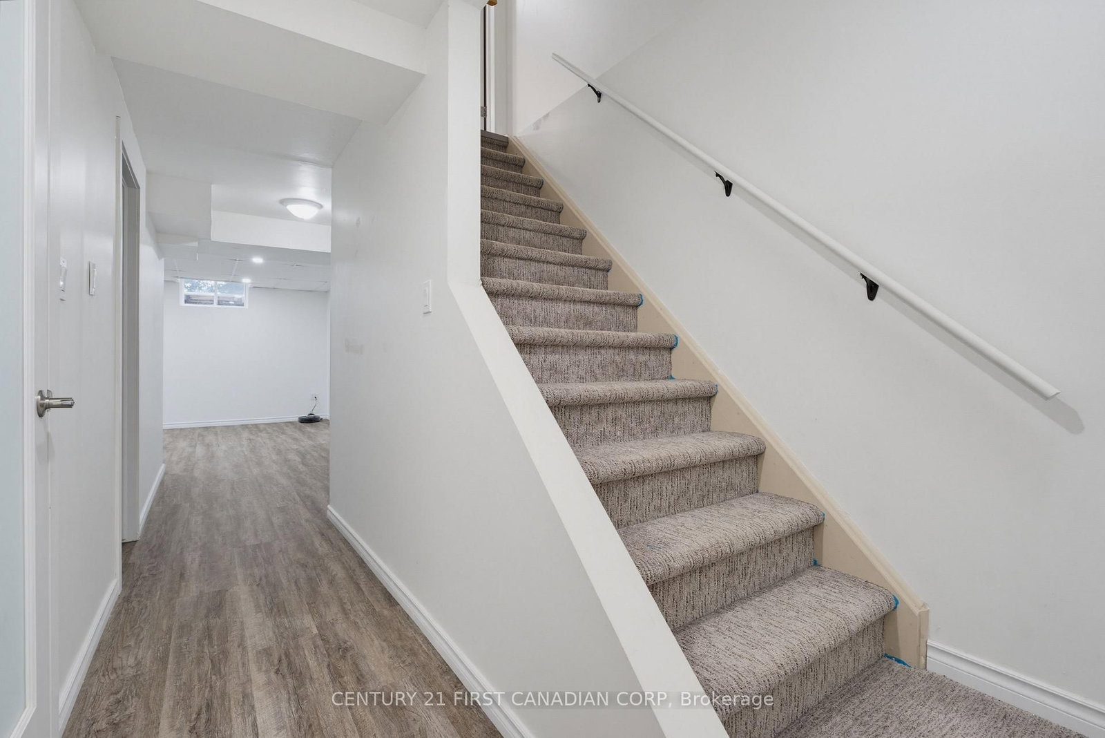 776 Silversmith Street • London North, ON photo 26