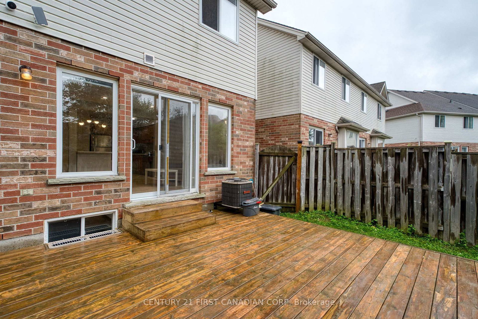 776 Silversmith Street • London North, ON photo 34
