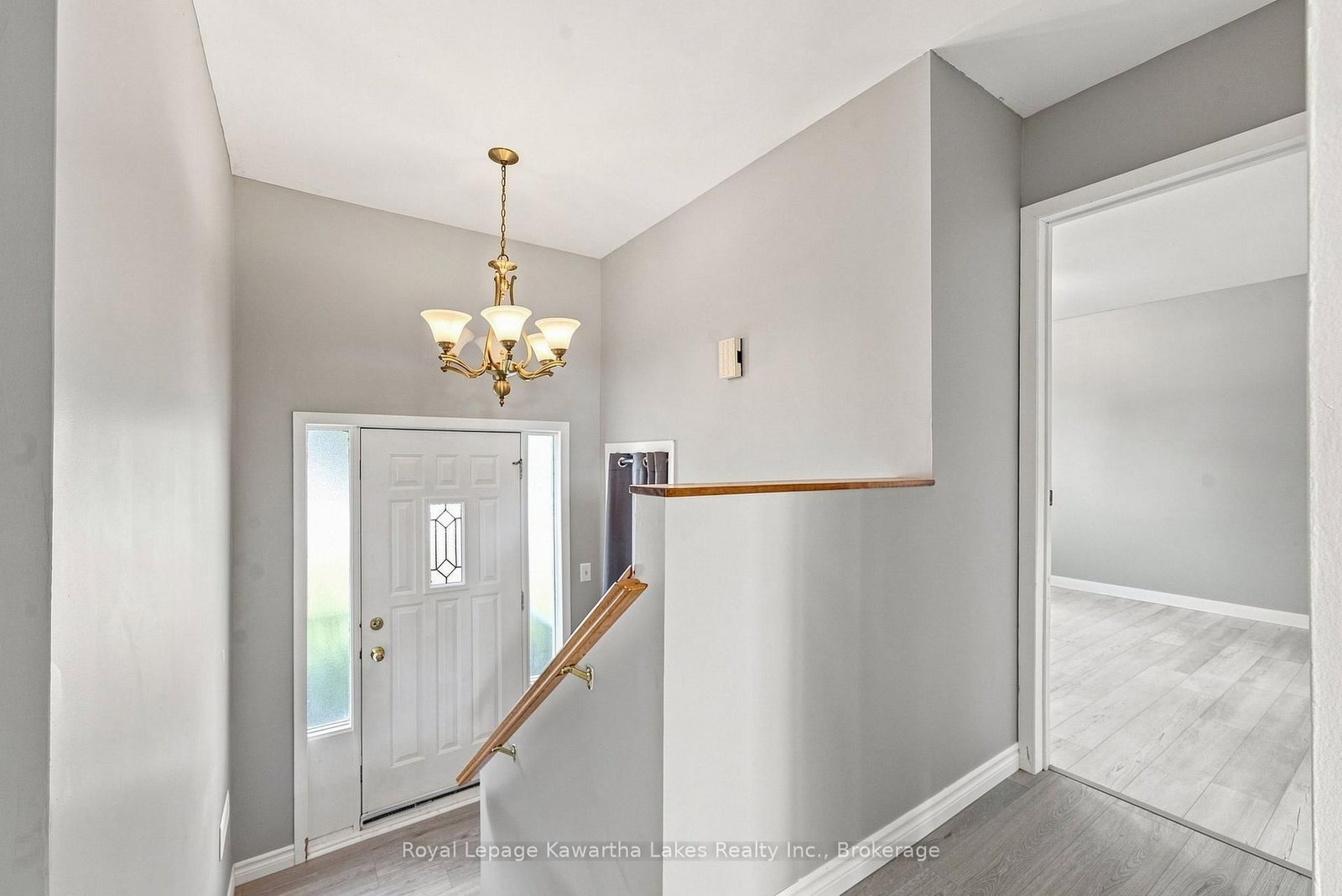 9 Richmond Street W • Kawartha Lakes, ON photo 4