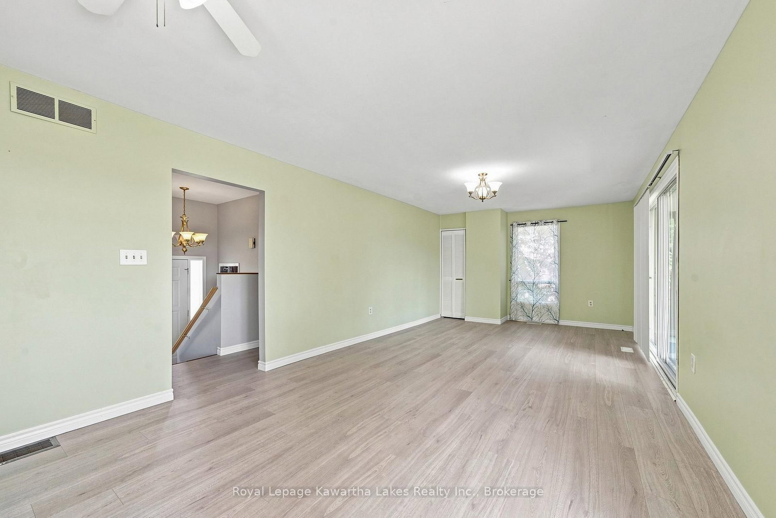 9 Richmond Street W • Kawartha Lakes, ON photo 5