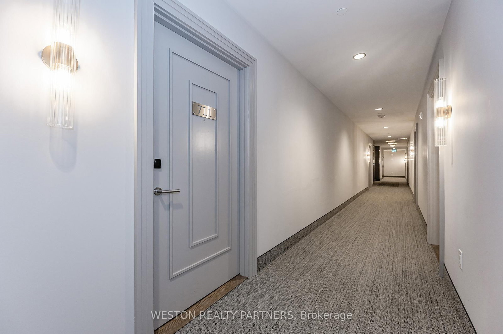 73 Arthur Street S • #711 • Guelph, ON photo 4