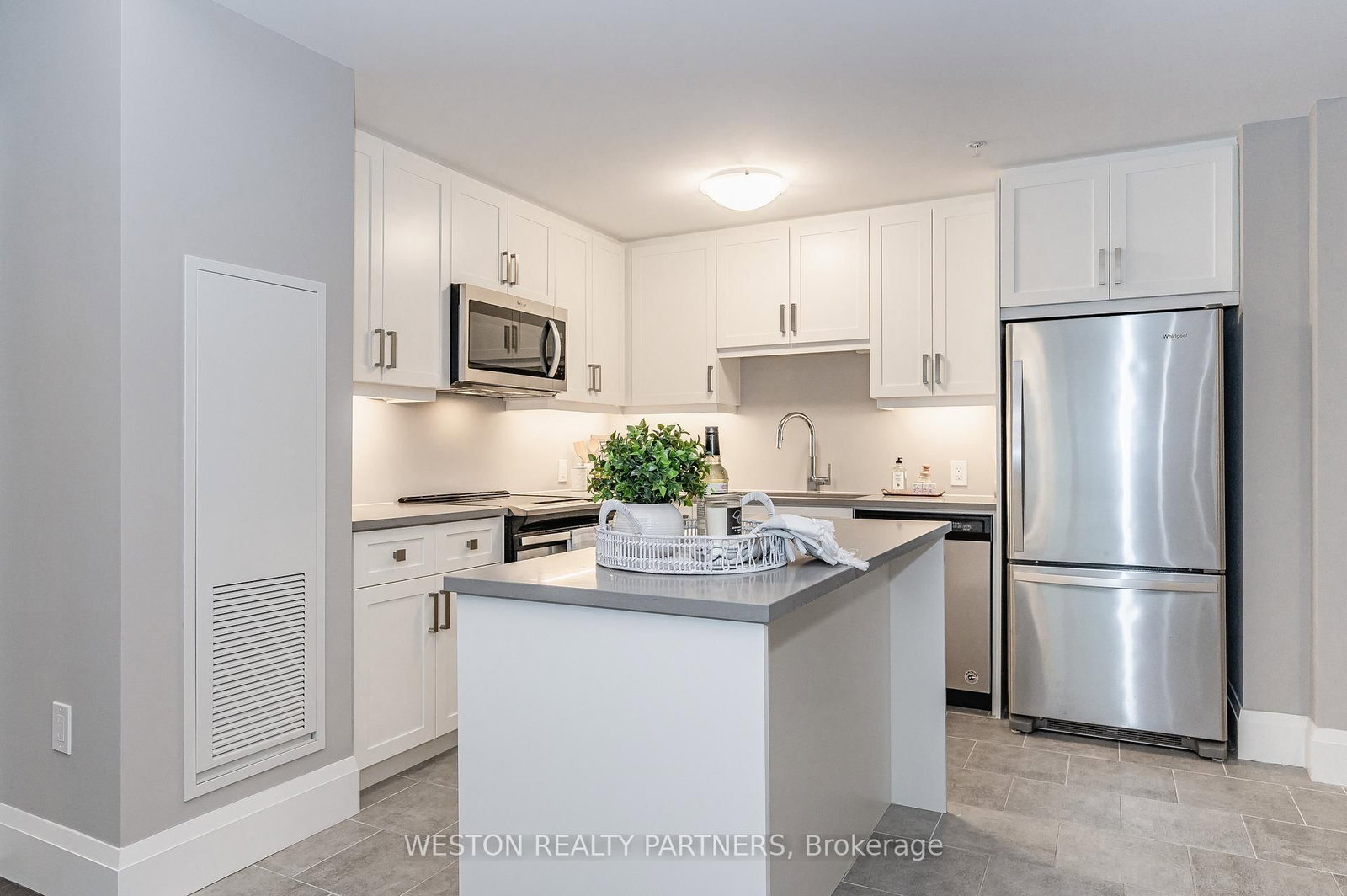 73 Arthur Street S • #711 • Guelph, ON photo 8