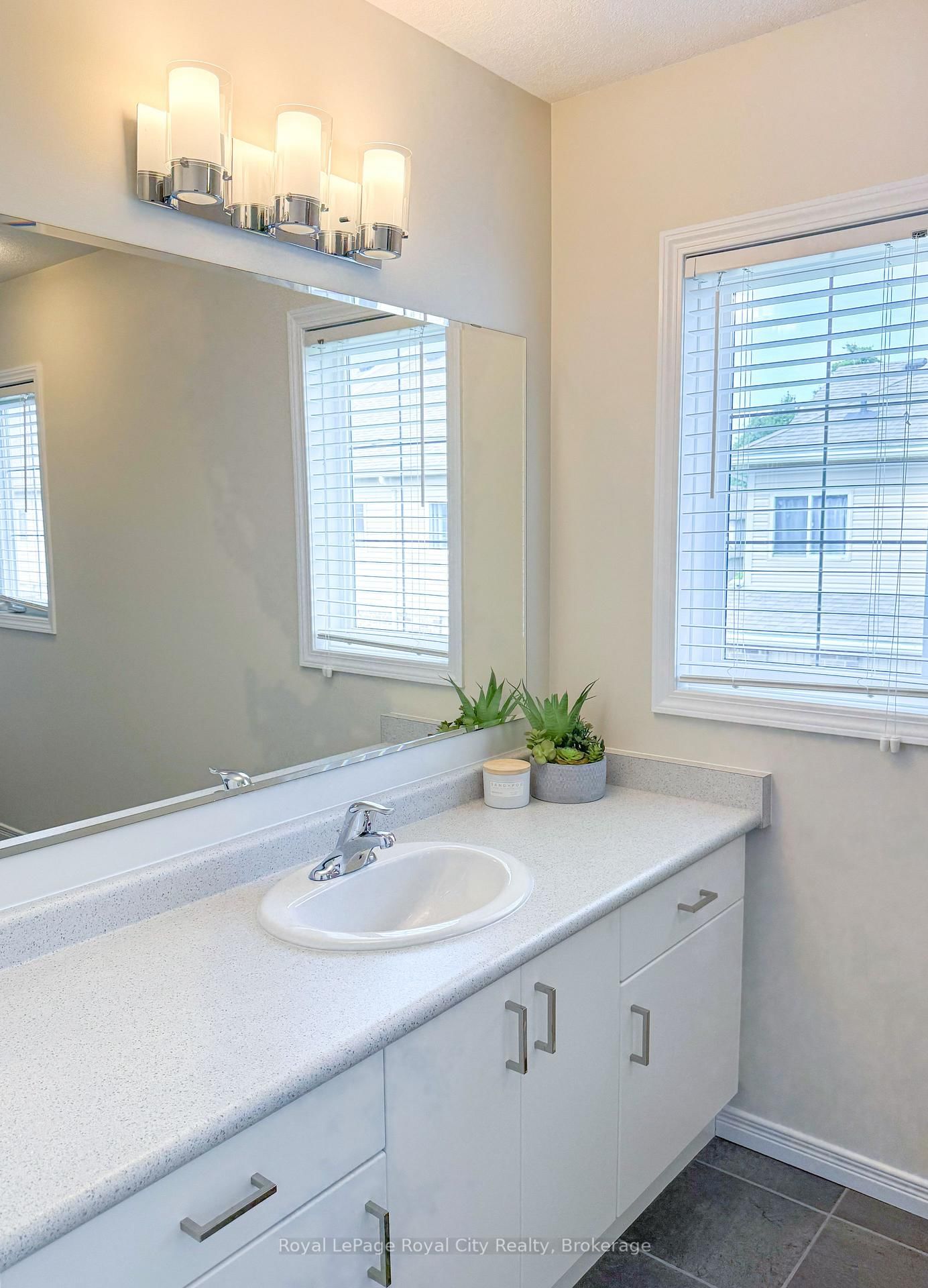 50 Machado Street • Kitchener, ON photo 18