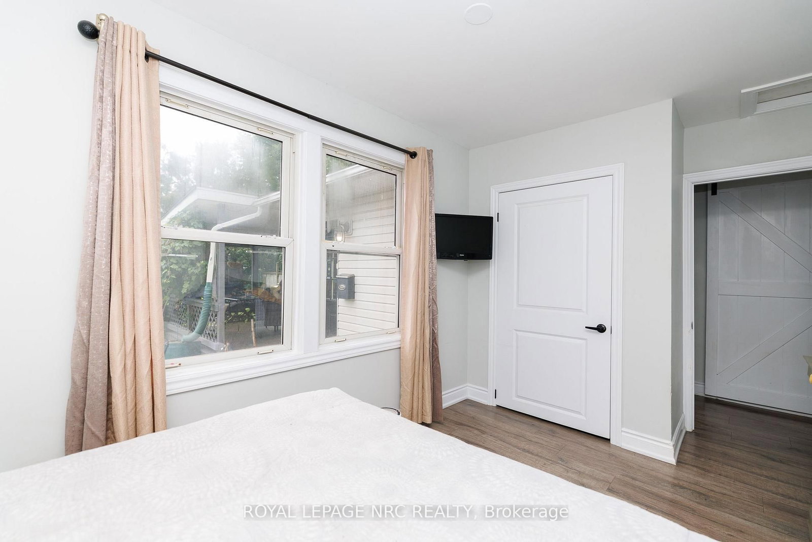 68 Carlton Street • St. Catharines, ON photo 14